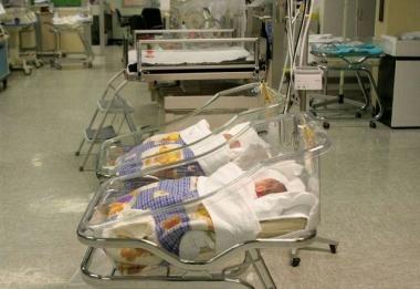Sempre pi&ugrave; bimbi stranieri nelle culle dellospedale 