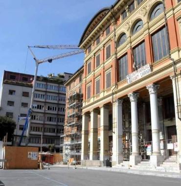 Il Politeama dopo il crollo       