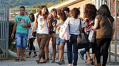 Oltre 200 comparse piombinesi sul set di "Acciaio"