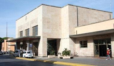 Rapinato di notte in stazione a Viareggio, 2 arresti