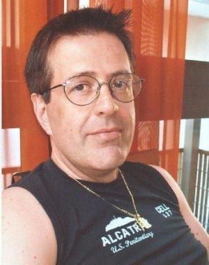  Tanti auguri di buon compleanno per i suoi 44 anni a Giovanni Bini dalla moglie Queen e dal figlio ...