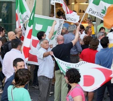 <b>MILITANTI PD.</b> Manifestazione in piazza 