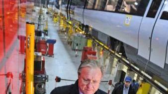 Il ministro Altero Matteoli in visita allo stabilimento di via Ciliegiole