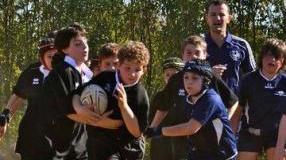 Allenamento dei giovani rugbisti di Rosignano