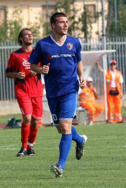 Lattaccante azzurro Roberto Rocchi, a segno anche ieri a Treviso    