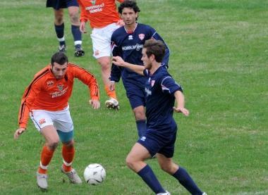 A destra nella foto Samuele Campobasso e sullo sfondo il compagno di squadra Simone Di Rita      