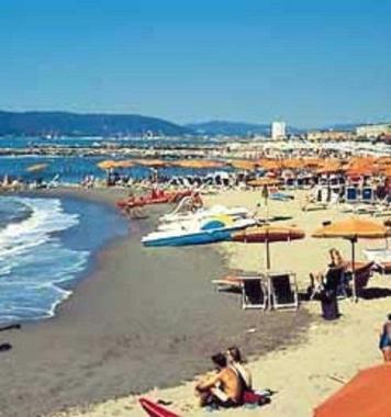 Una veduta della spiaggia di Marina 