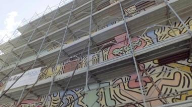 Una gomma di caucciù salverà il murale di Haring