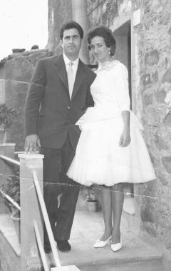 <b>SPOSI DORO </b>Enrico e Bianca Maria nella foto di nozze di 50 anni fa   