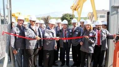 Il taglio del nastro del cantiere di Avenza
