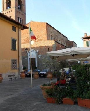 Il centro storico di Montecarlo 