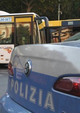 Indaga la polizia