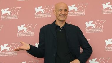 Peppe Servillo apre al Giglio la stagione artistica di Spam!