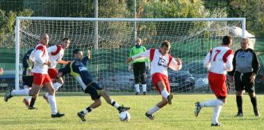 Unazione del Castellina durante una partita del campionato Uisp 