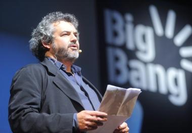 Lo scrittore e assessore Edoardo Nesi   