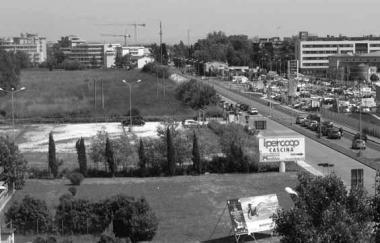 Il terreno dove avrebbe dovuto sorgere la nuova sede della Provincia 