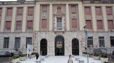 Decesso in ospedale, 77enne muore dopo intervento in Neuroradiologia