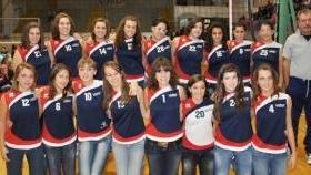 La formazione dell’under 16 del volley Cecina