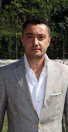 Raffaele Pinzani nuovo digg&igrave; e, a sinistra Borselli in azione   