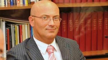 L’assessore Papiani e la sede dell’Unione Valdera