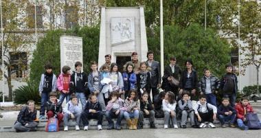 Corone ai monumenti dei caduti