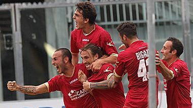 Doppietta di Paulinho, poi Barone non perdona