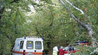 Cacciatore soccorso sul monte