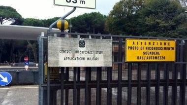 Si smantella il reattore nucleare