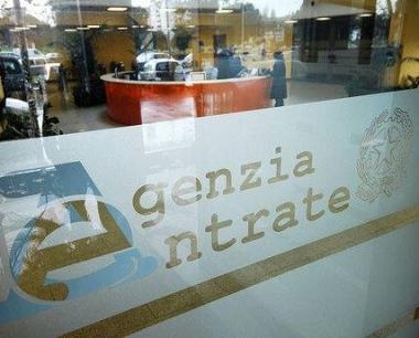 <strong>TASSE.</strong> L’ingresso di un ufficio dell’ Agenzia delle Entrate