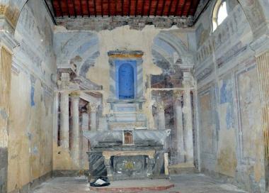 A destra i nuovi affreschi emersi Sotto il complesso del San Michele   