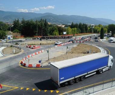 La nuova rotatoria di via Erbosa 