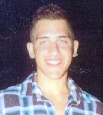 PER KEVIN. Oggi è la festa del mio grandissimo amore che compie 17 anni. Auguri dalla ...