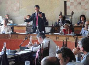 Alle 15,30 la seduta del consiglio