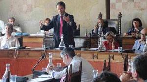 Alle 15,30 la seduta del consiglio