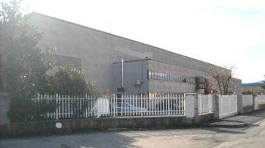 La sede dell’Automatex: l’azienda chiuse i battenti due anni fa, ora l’edificio verrà venduto all’asta