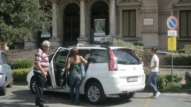 Il servizio di taxi collettivo servirà a sopperire alle carenze del trasporto pubblico locale