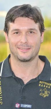 Coach Giovanni Bassi   