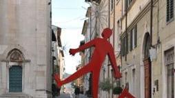 Le opere di Tomaino a spasso per la città