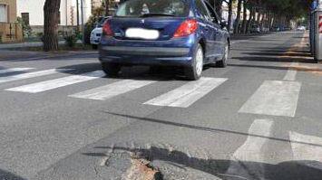 Una buca nell’asfalto