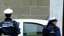 Una pattuglia di vigili