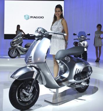 Il modello di Vespa Quarantasei svelato al salone milanese 