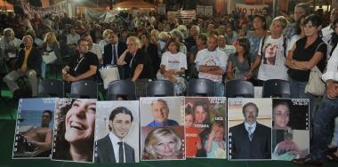 «Il perito del gip lasci l'incarico»