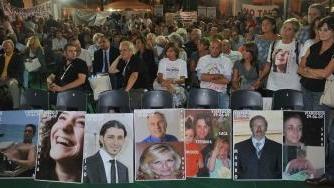 «Il perito del gip lasci l'incarico»