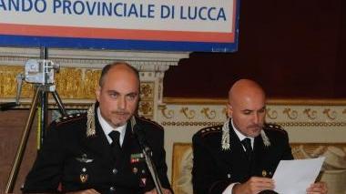 Un momento della conferenza stampa dei carabinieri di Lucca