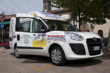 Un mezzo per disabili grazie agli sponsor