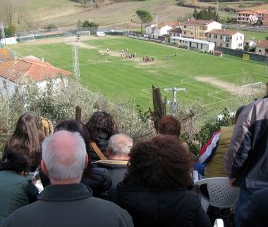 Mario Bortoloso nuovo presidente del Forcoli, sotto insieme allex Walter Tommasi e al direttore generale Giorgio Corradetti, nel corso della presentazione allassemblea 