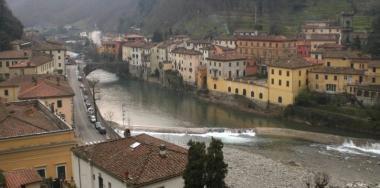 Esproprio in massa a Bagni di Lucca