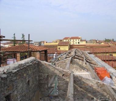 Il rifacimento dei tetti 