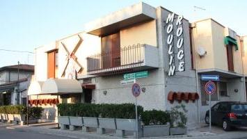 <b>SOTTO SEQUESTRO.</b> Il Moulin Rouge