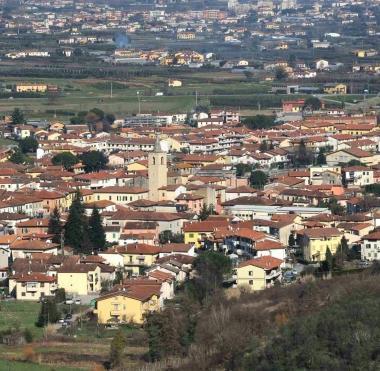 Una veduta delle frazioni di Casalguidi e Cantagrillo     